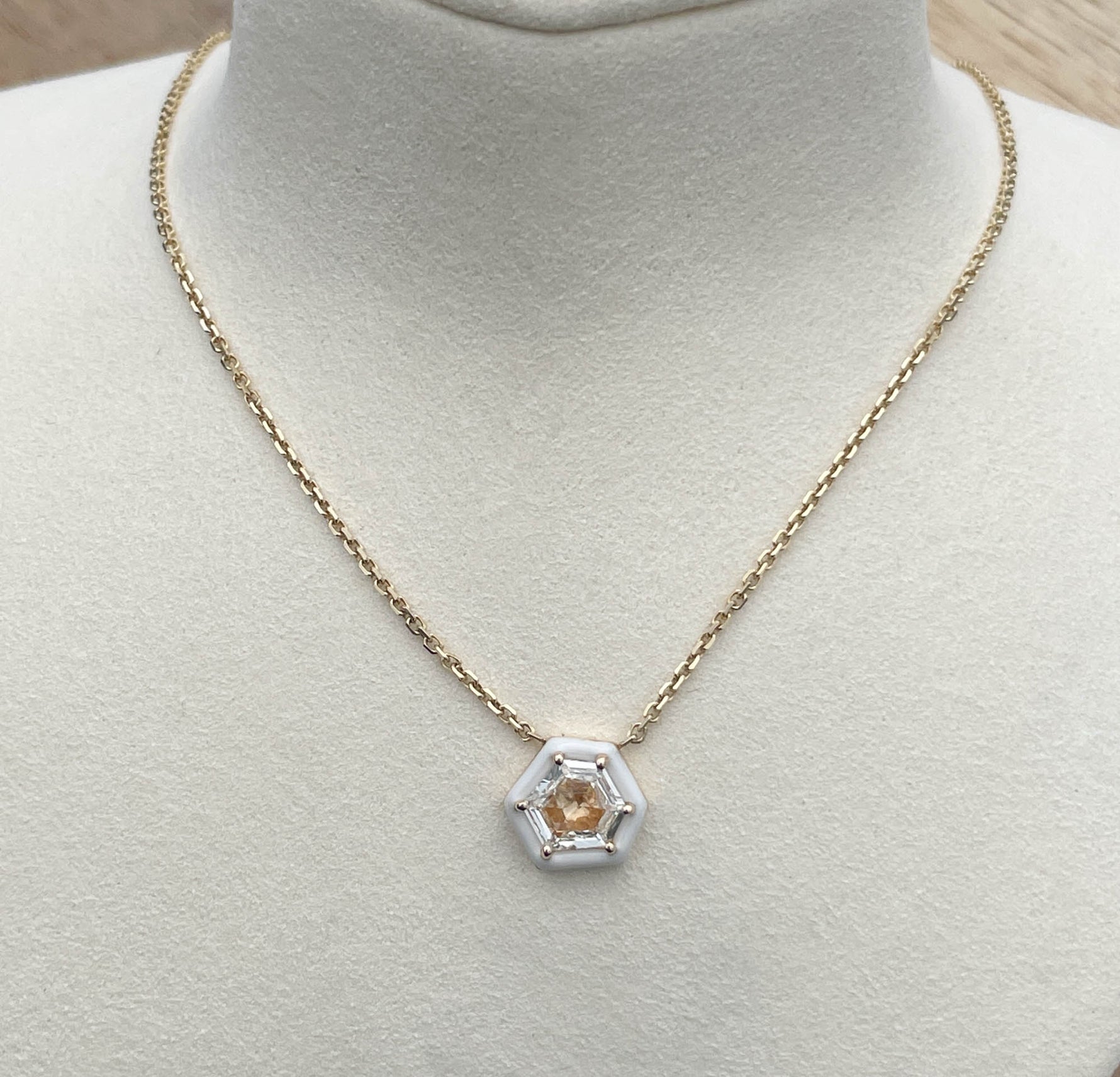 JAY FEDER 14K YELLOW GOLD DIAMOND ENAMEL HEXAGON NECKLACE