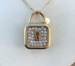 JAY FEDER 14K YELLOW GOLD PEARL LOCK NECKLACE