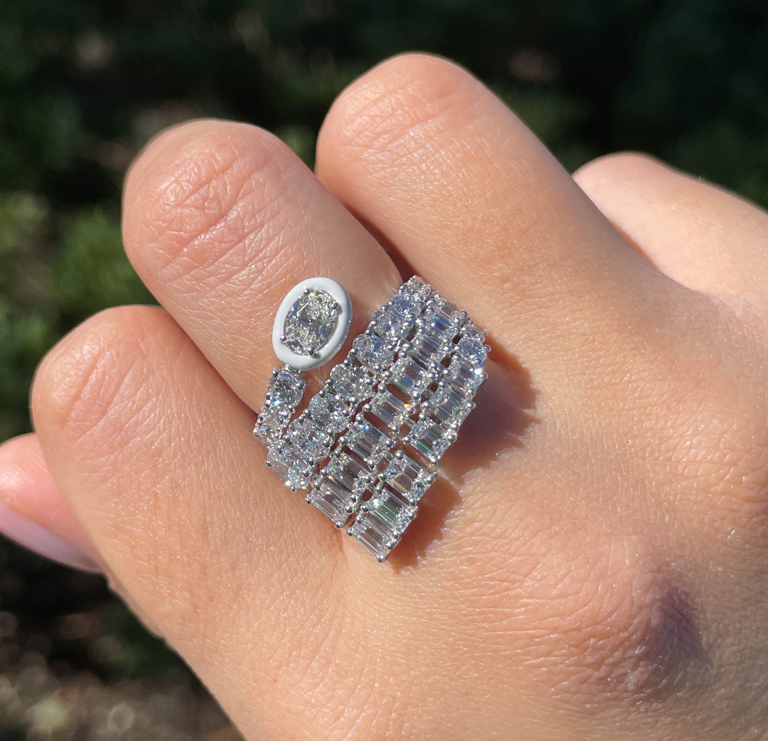 JAY FEDER 18K WHITE GOLD DIAMOND WHITE ENAMEL WRAP RING