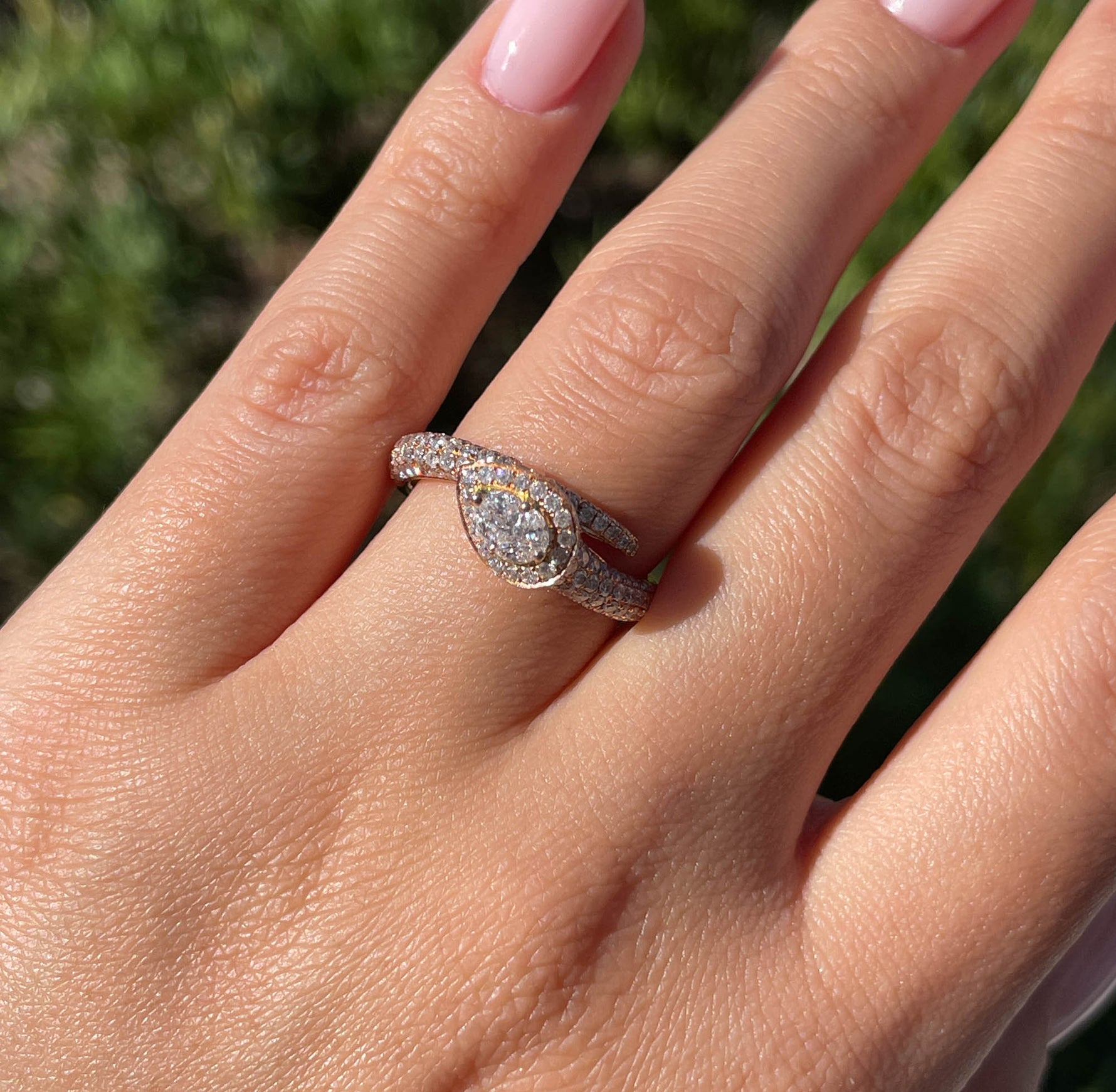 JAY FEDER 14K ROSE GOLD DIAMOND PEAR HALO RING