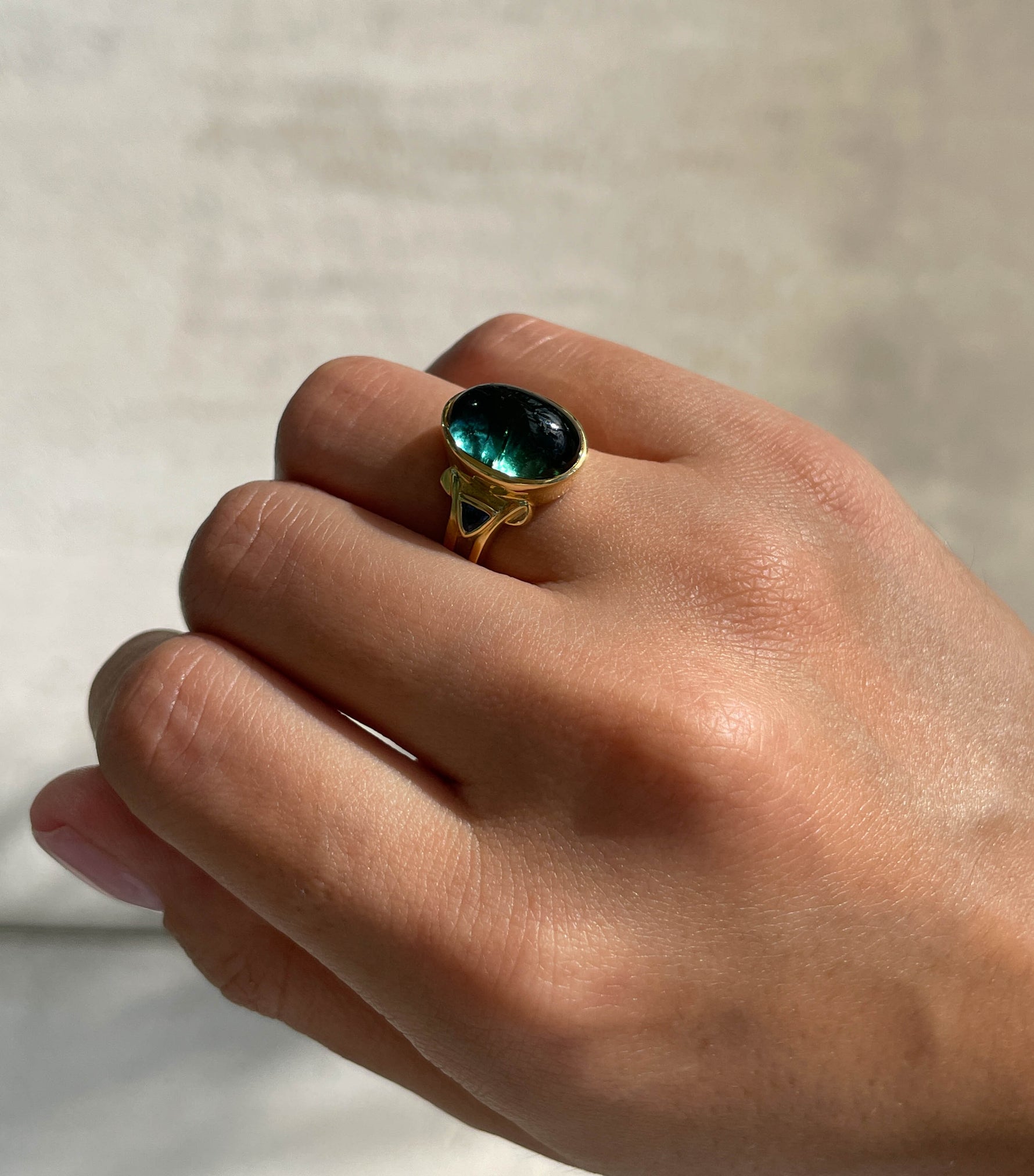 Jay Feder 18K Yellow Gold Green Tourmaline Cabochon Ring