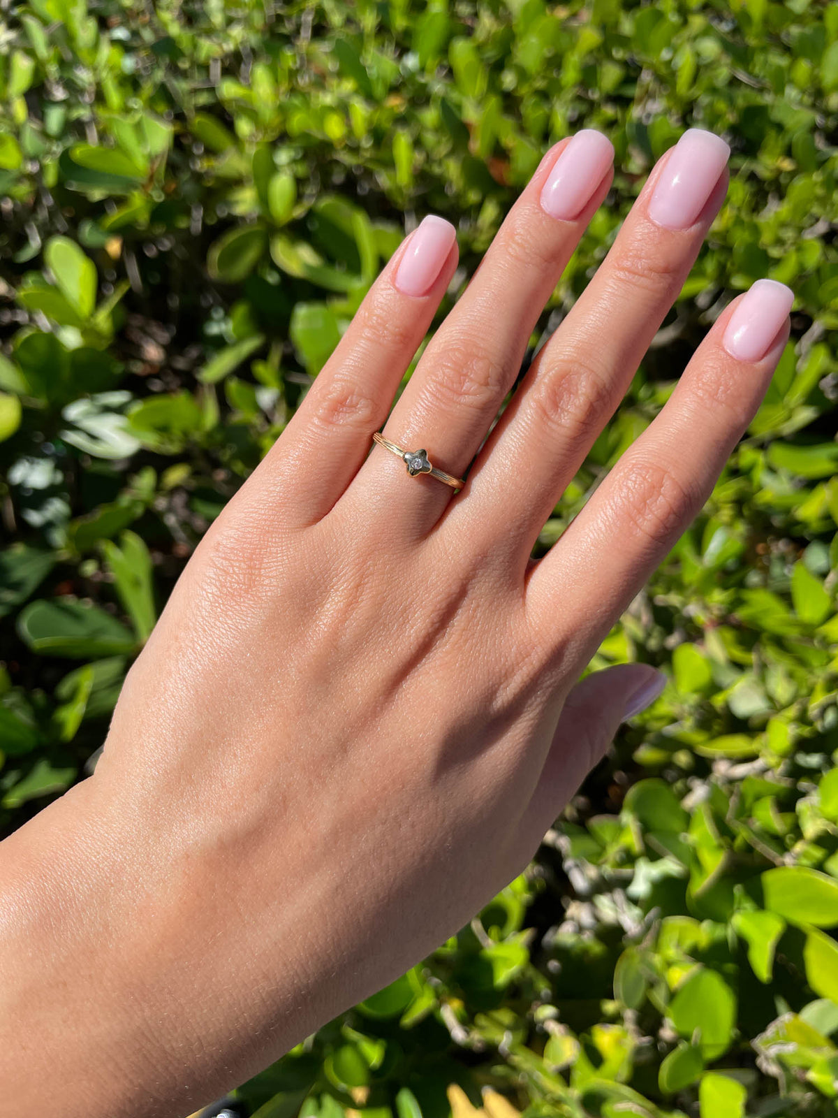 JAY FEDER  14K YELLOW GOLD DIAMOND TEXTURED RING